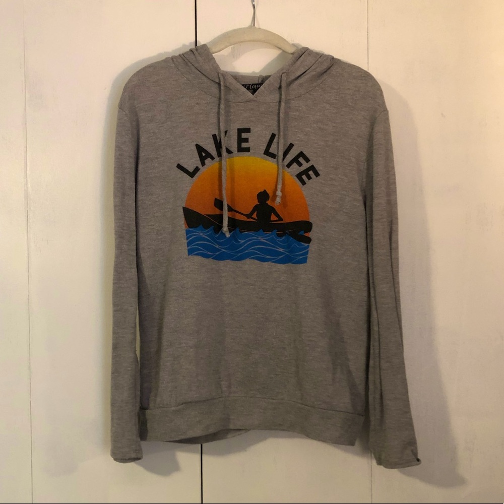 Women’s lake life sweatshirt
